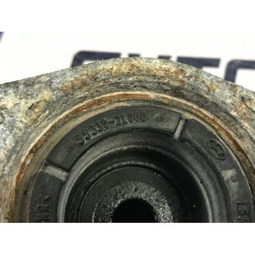 Опора амортизатора заднього Hyundai i30 2007-2012 553302L000